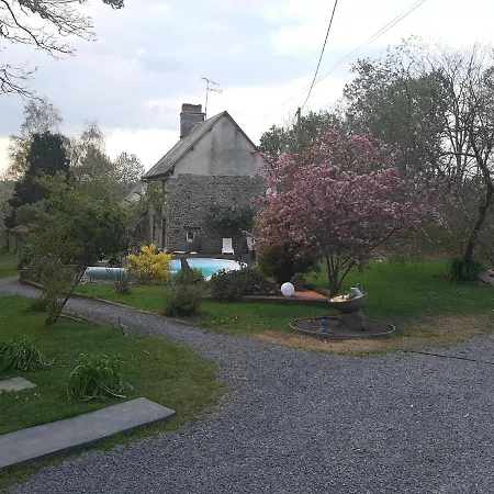 Campsite La Roulotte De Germaine