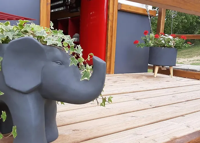 Camping La Roulotte De Germaine Condé-sur-Vire