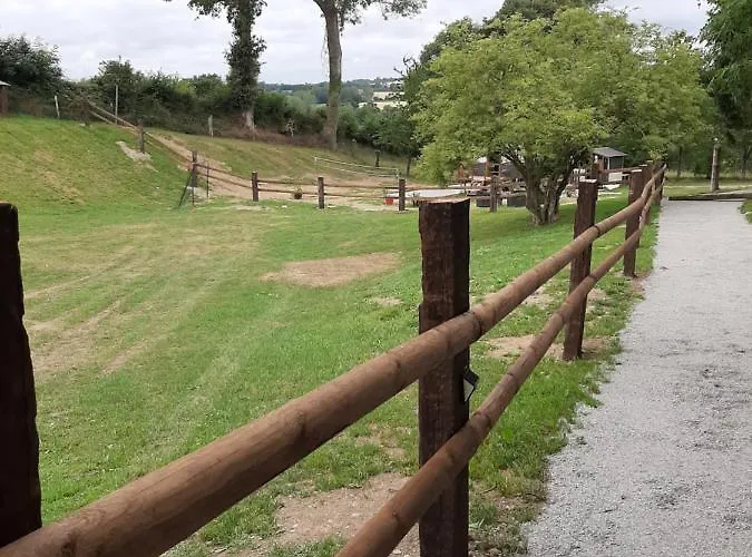 La Roulotte De Germaine * Condé-sur-Vire